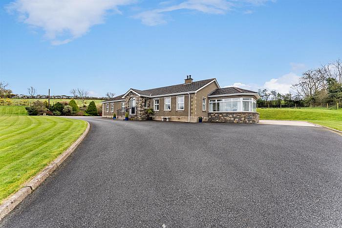 21 Begny Road, Dromore