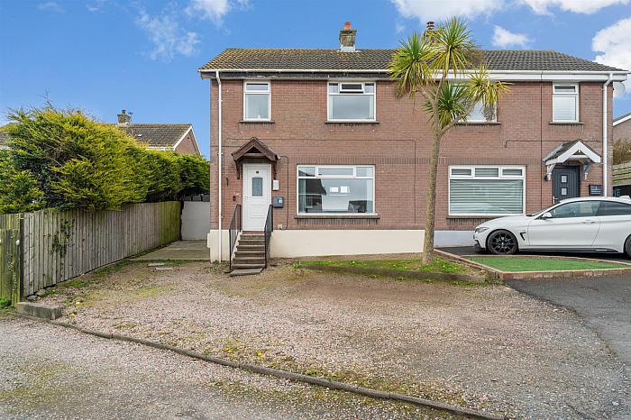  3 Deanswood Crescent, Newtownards