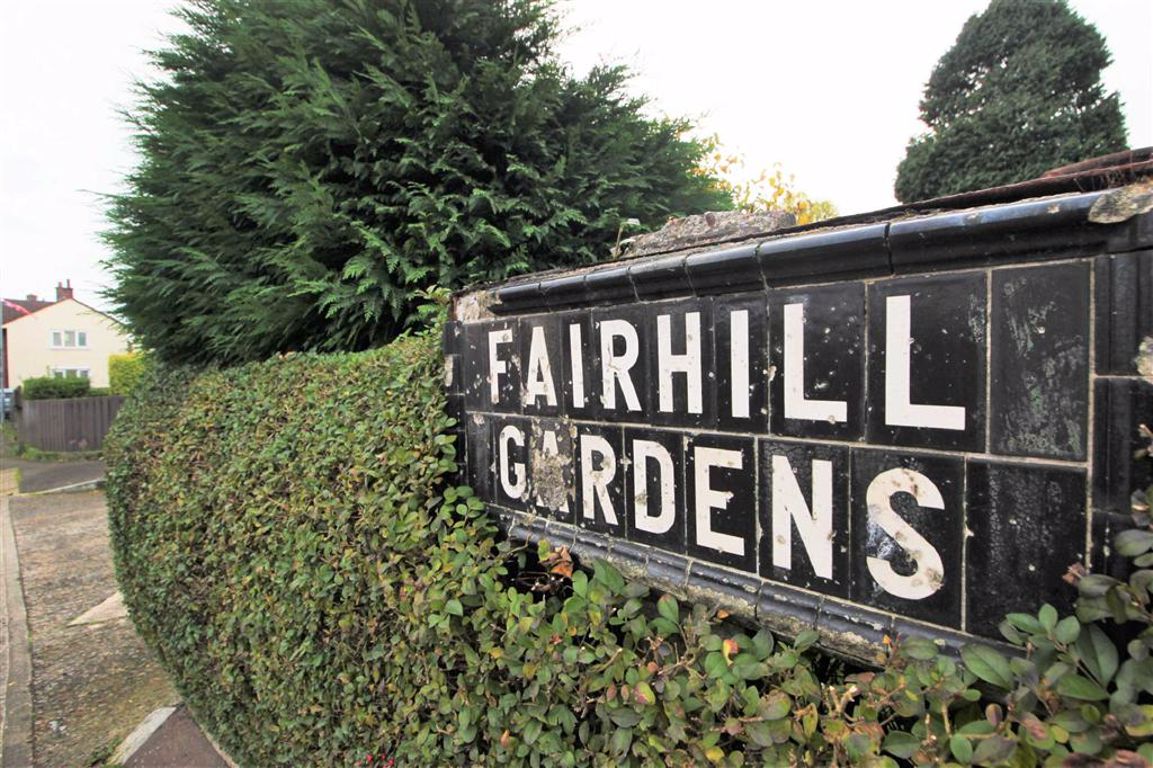 4 Fairhill Gardens